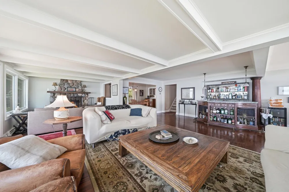 xxx Meadville Street Excelsior, MN 55331