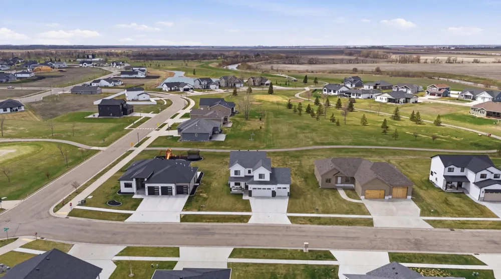 102 Annies Way Mapleton, ND 58059