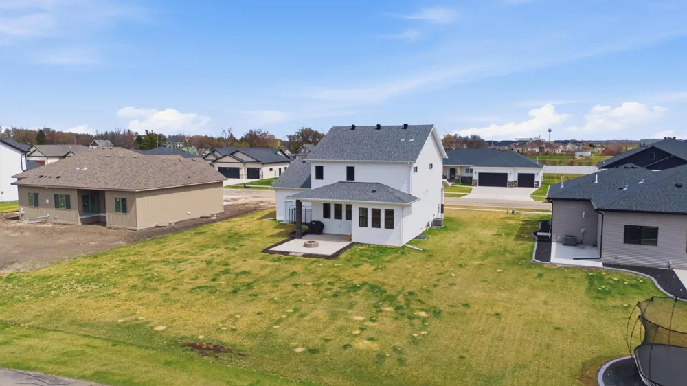 102 Annies Way Mapleton, ND 58059