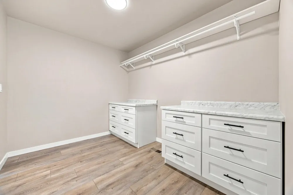 102 Annies Way Mapleton, ND 58059