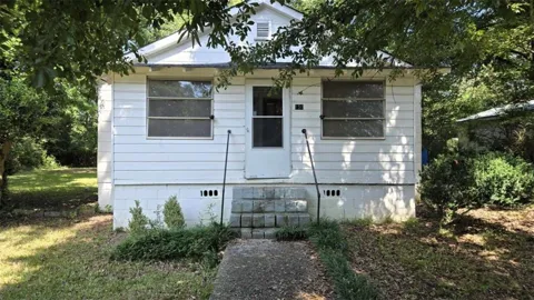 150 Mimosa Drive