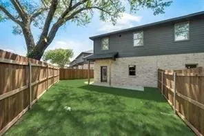 721 Jefferson Street Pilot Point, TX 76258