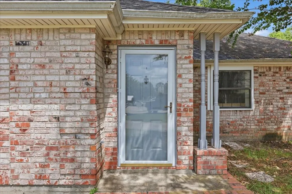7215 Pleasant Bend Drive Beaumont, TX 77708