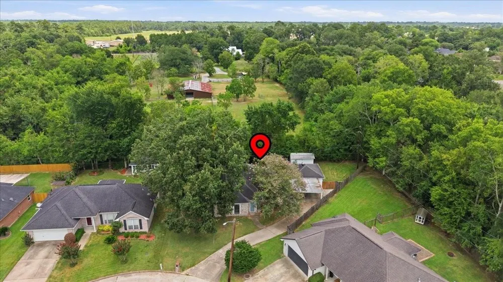 7215 Pleasant Bend Drive Beaumont, TX 77708