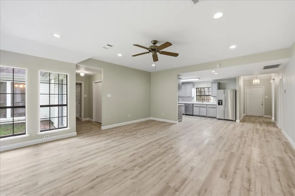 7215 Pleasant Bend Drive Beaumont, TX 77708