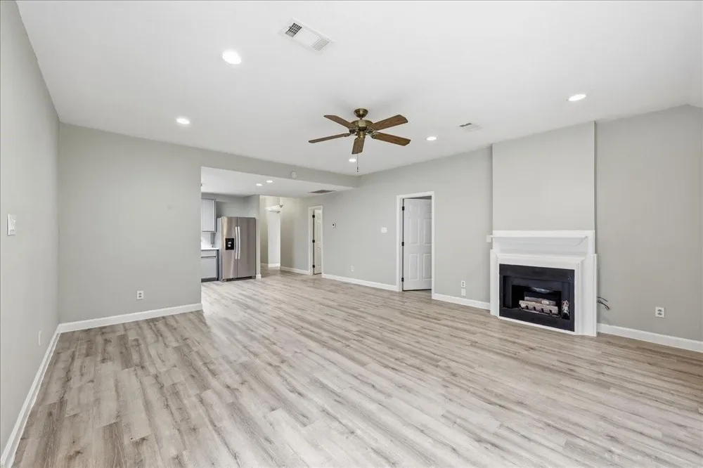 7215 Pleasant Bend Drive Beaumont, TX 77708