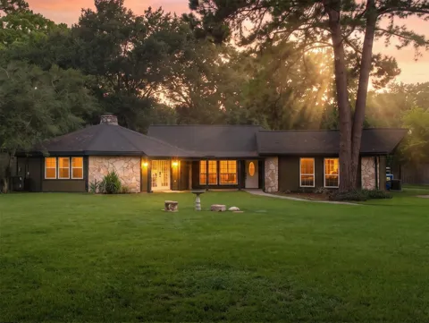 17002 Bobcat Trail