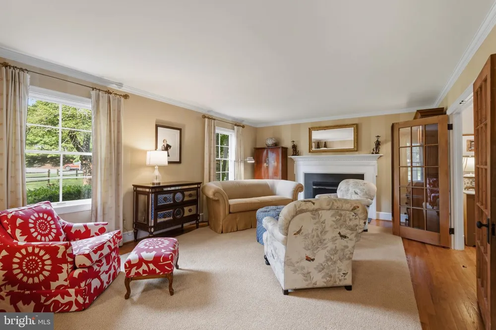 210 FALCON RIDGE ROAD Great Falls, VA 22066