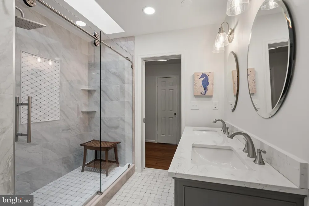 210 FALCON RIDGE ROAD Great Falls, VA 22066