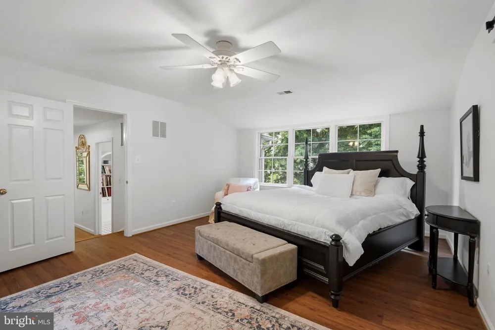210 FALCON RIDGE ROAD Great Falls, VA 22066