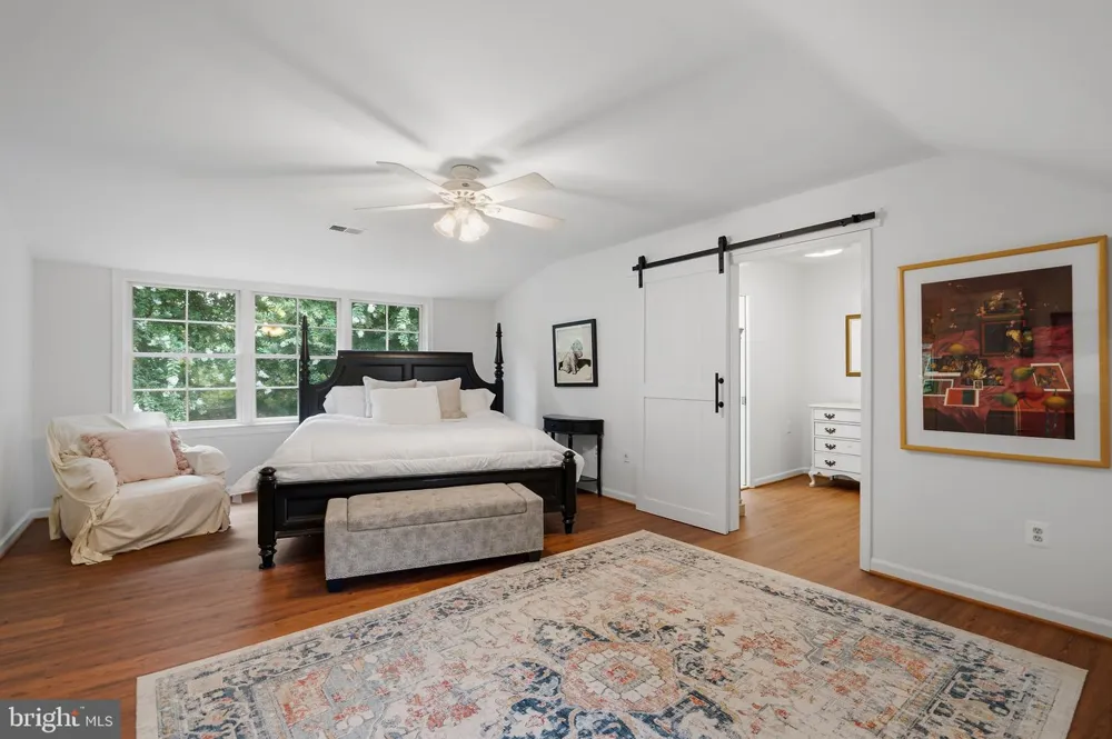 210 FALCON RIDGE ROAD Great Falls, VA 22066