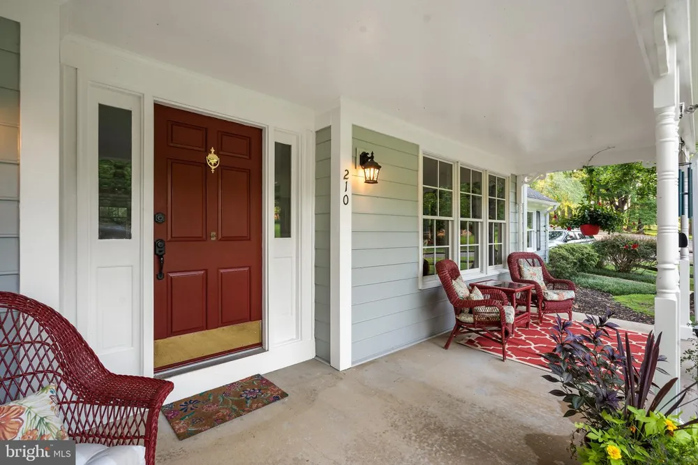 210 FALCON RIDGE ROAD Great Falls, VA 22066