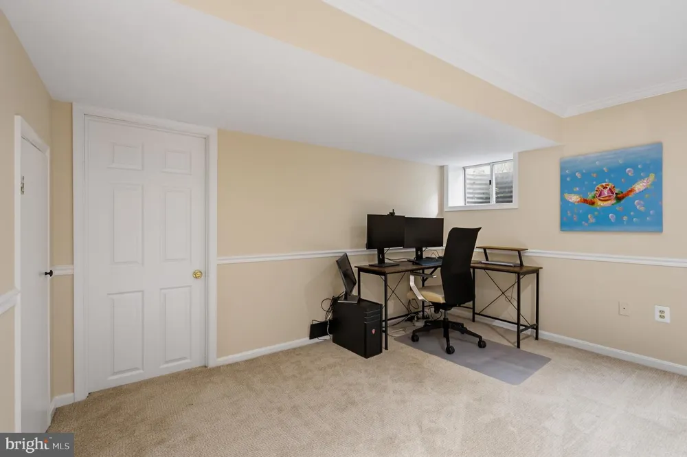 210 FALCON RIDGE ROAD Great Falls, VA 22066