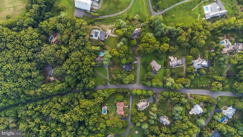 210 FALCON RIDGE ROAD Great Falls, VA 22066