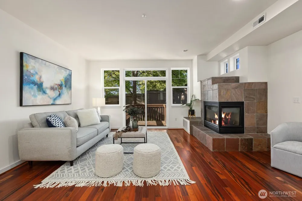 12721 SE 41st Place #214 Bellevue, WA 98006