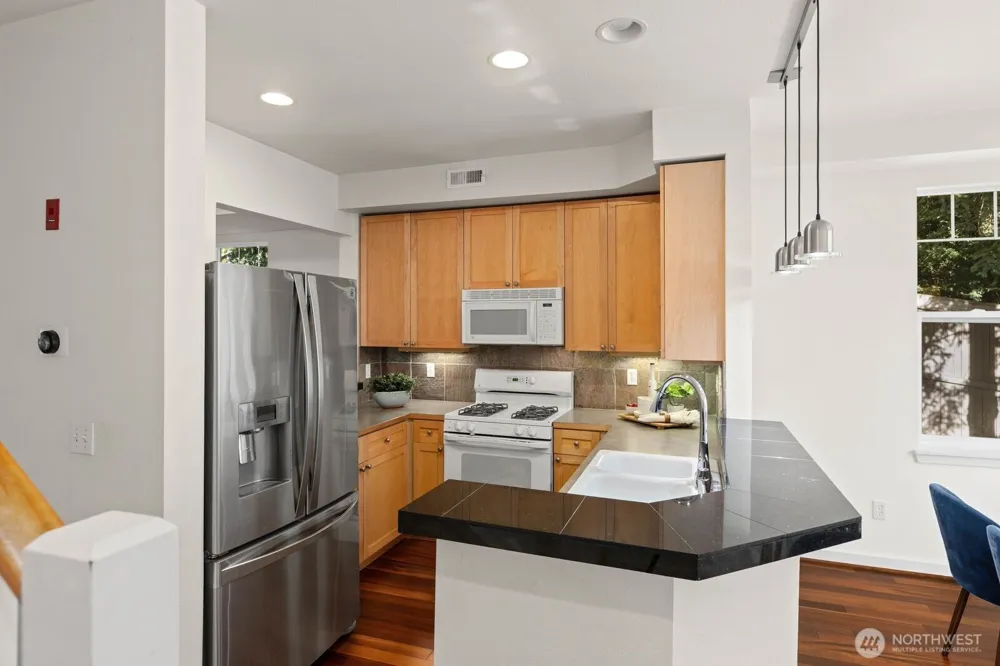 12721 SE 41st Place #214 Bellevue, WA 98006