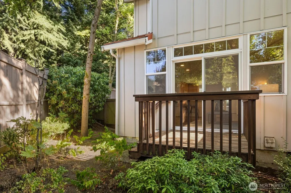 12721 SE 41st Place #214 Bellevue, WA 98006