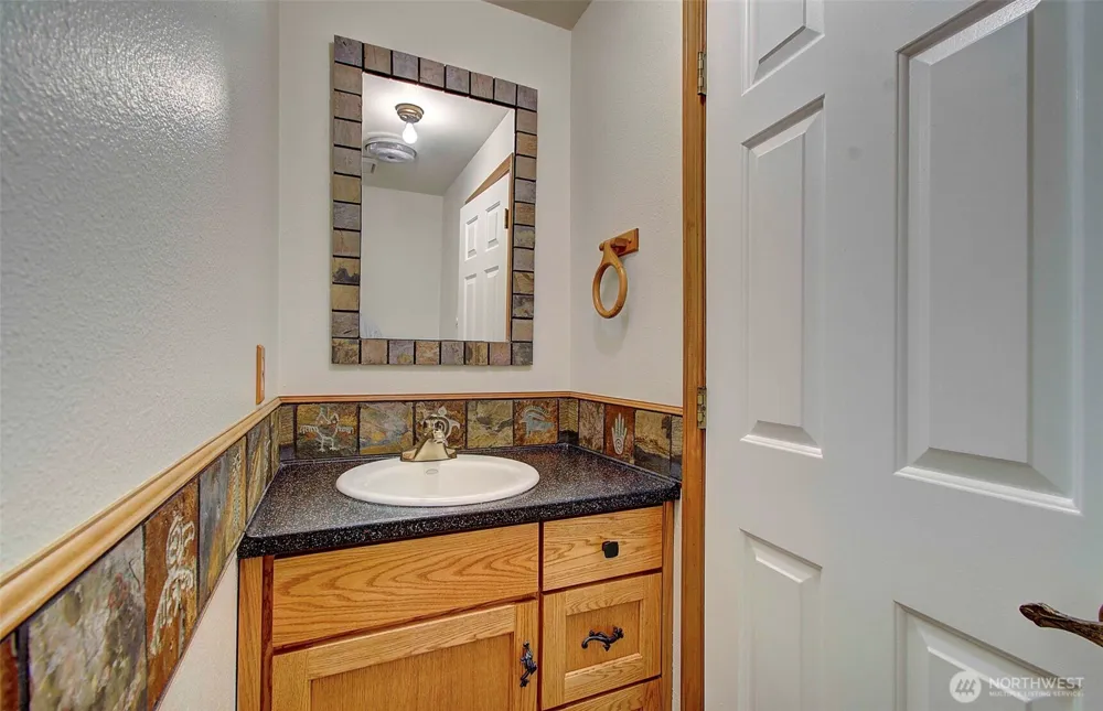 20301 NE 225th Avenue Brush Prairie, WA 98606
