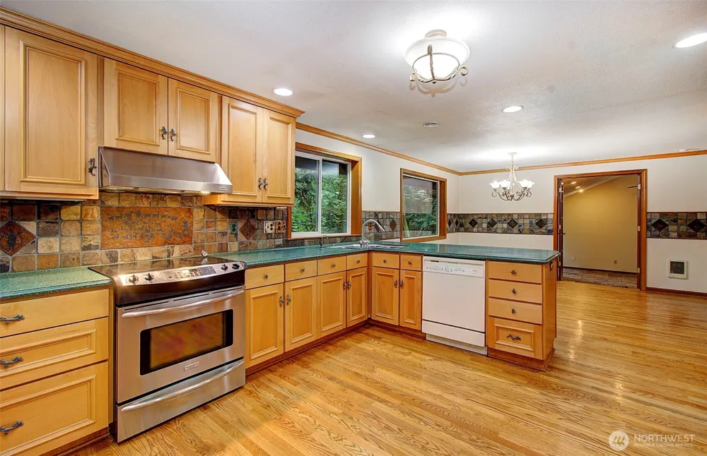 20301 NE 225th Avenue Brush Prairie, WA 98606