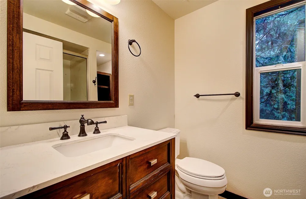20301 NE 225th Avenue Brush Prairie, WA 98606