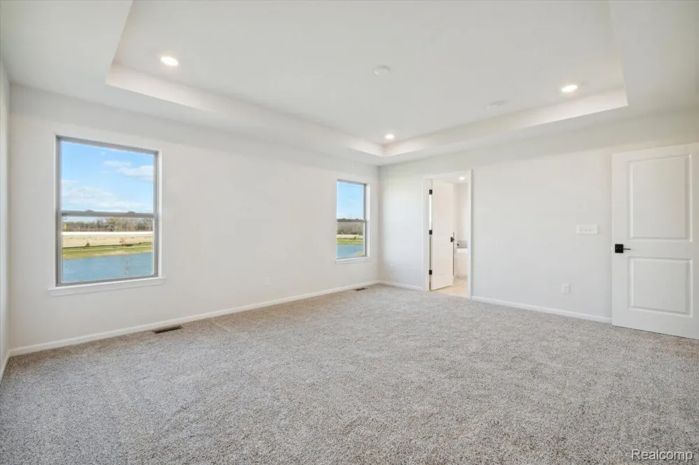 61836 Hevel Lane Washington Township, MI 48094