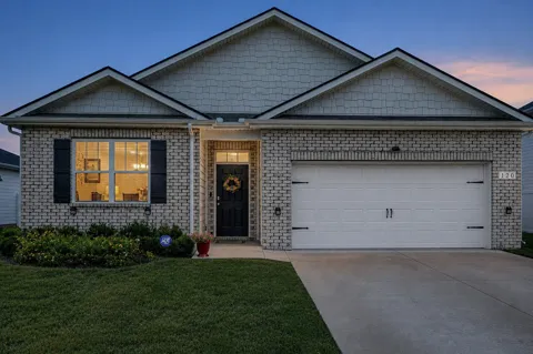 120 Olivia Cir