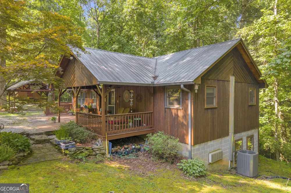 113 Biddy Mtn LN Tiger, GA 30576
