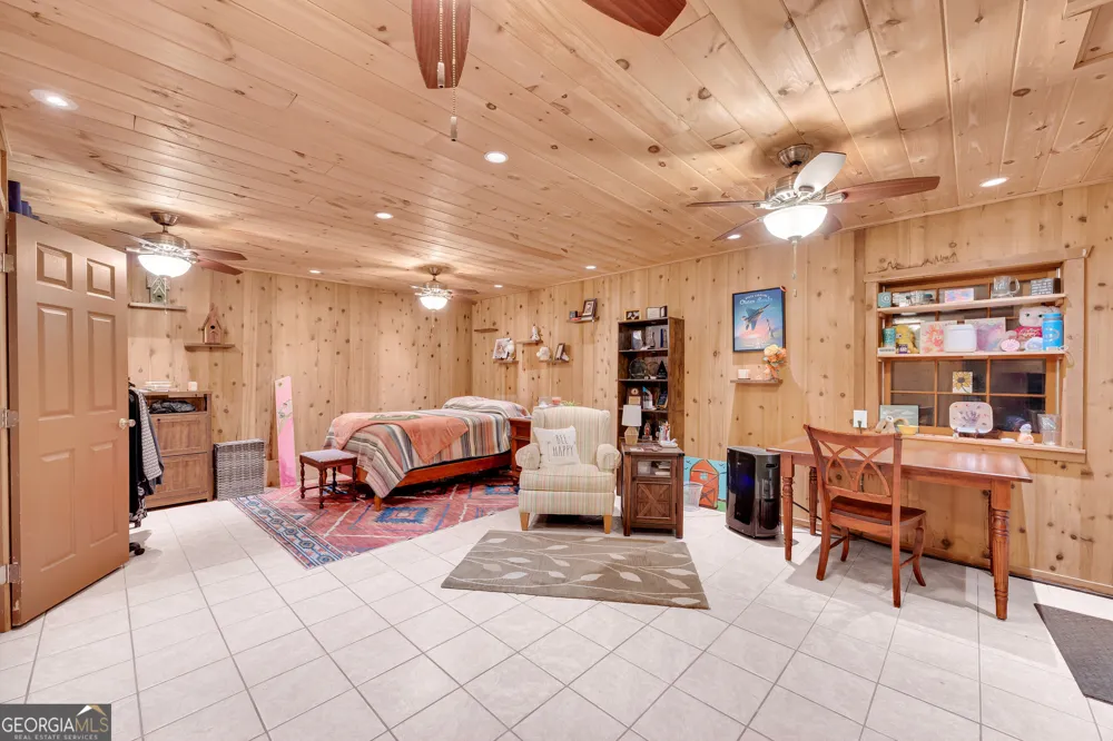 113 Biddy Mtn LN Tiger, GA 30576