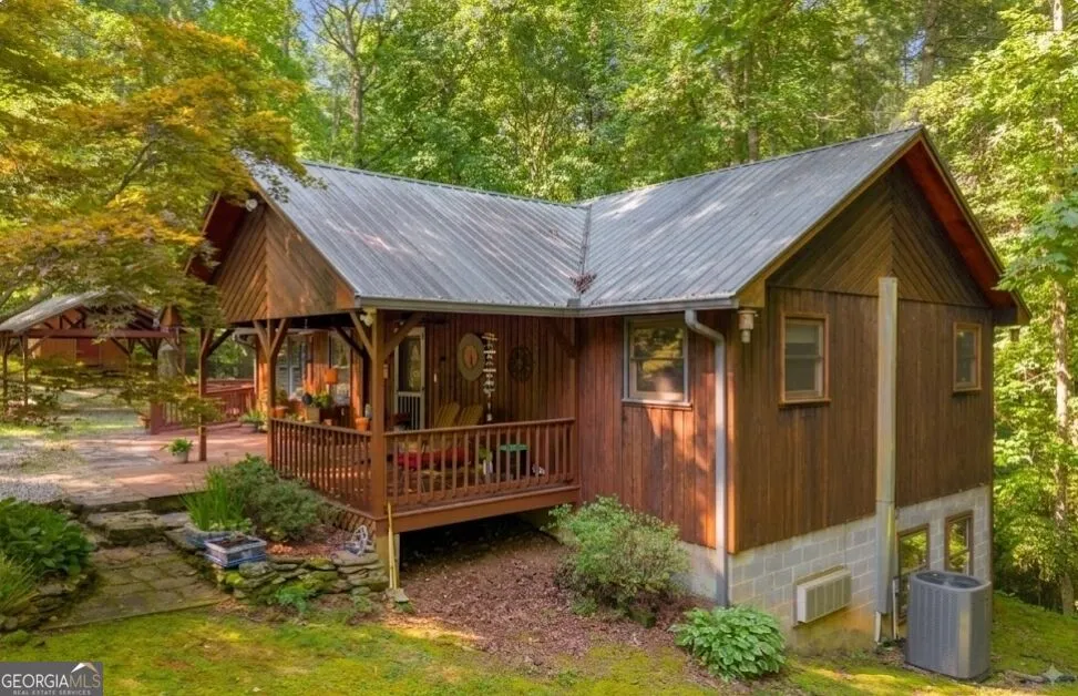 113 Biddy Mtn LN Tiger, GA 30576