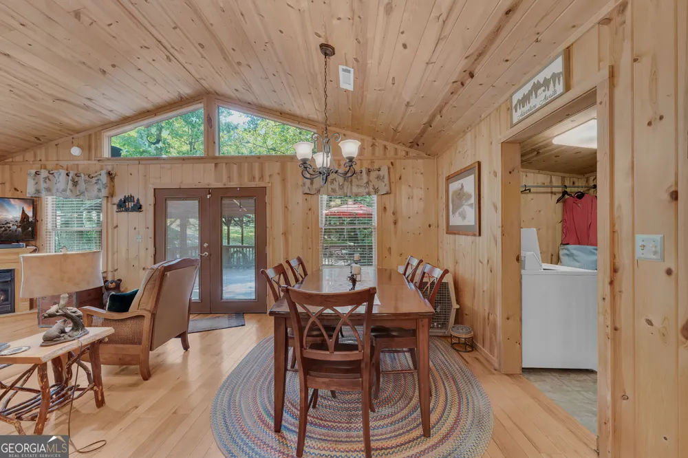 113 Biddy Mtn LN Tiger, GA 30576