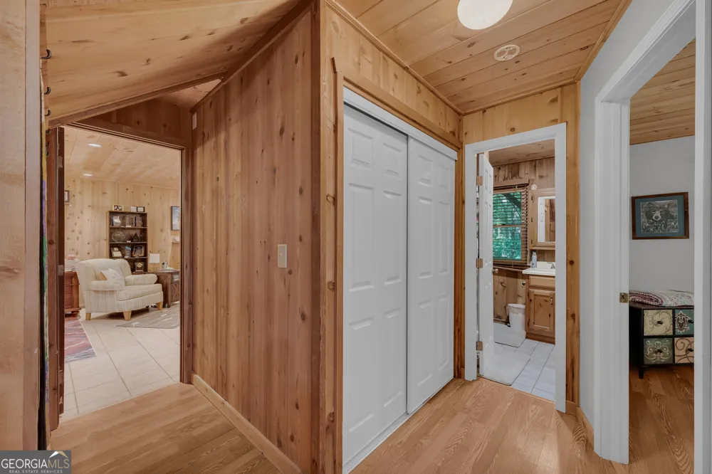 113 Biddy Mtn LN Tiger, GA 30576