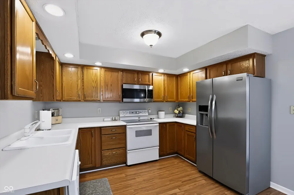 1102 Sarah Court Greenwood, IN 46142