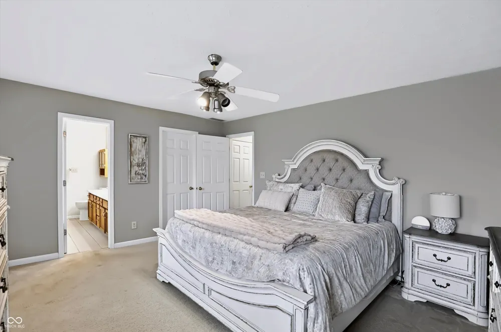 1102 Sarah Court Greenwood, IN 46142
