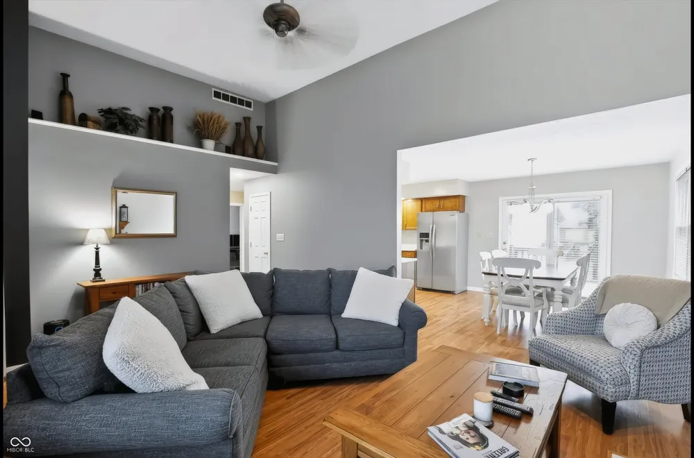 1102 Sarah Court Greenwood, IN 46142