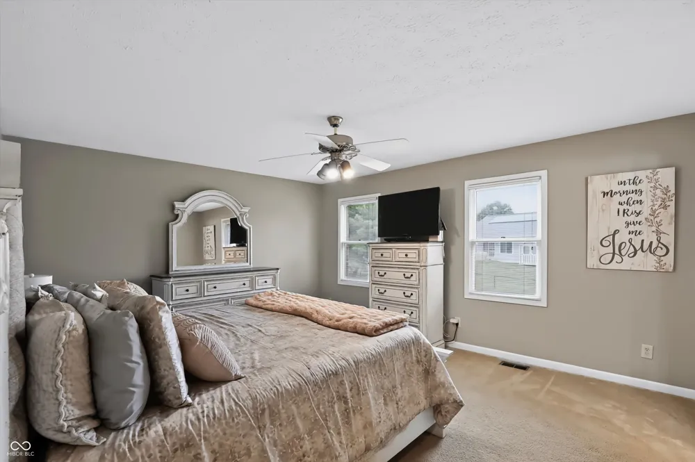 1102 Sarah Court Greenwood, IN 46142