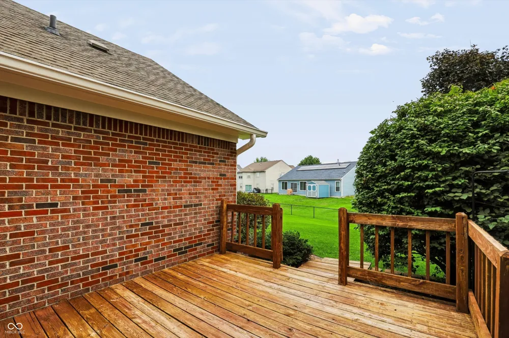 1102 Sarah Court Greenwood, IN 46142