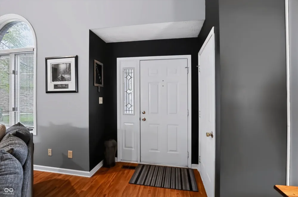 1102 Sarah Court Greenwood, IN 46142