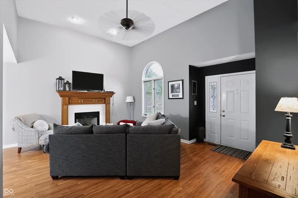 1102 Sarah Court Greenwood, IN 46142