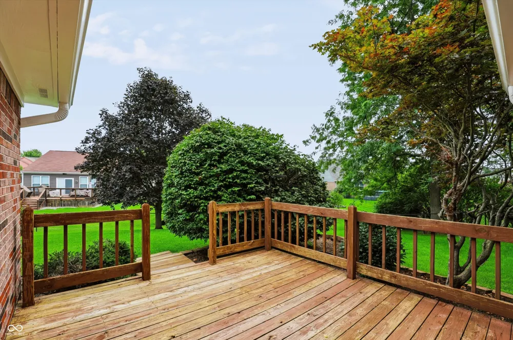 1102 Sarah Court Greenwood, IN 46142