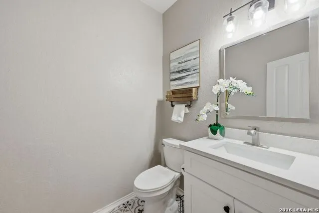 10618 CLOVER CYN Helotes, TX 78023