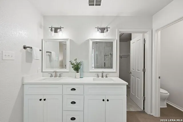 10618 CLOVER CYN Helotes, TX 78023