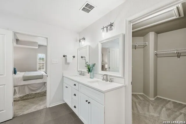 10618 CLOVER CYN Helotes, TX 78023