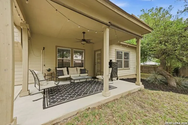 10618 CLOVER CYN Helotes, TX 78023