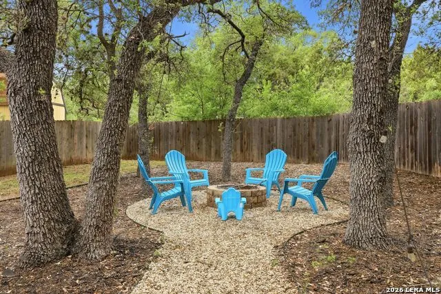 10618 CLOVER CYN Helotes, TX 78023