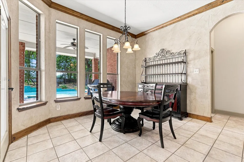100 Woodland Drive Krugerville, TX 76227