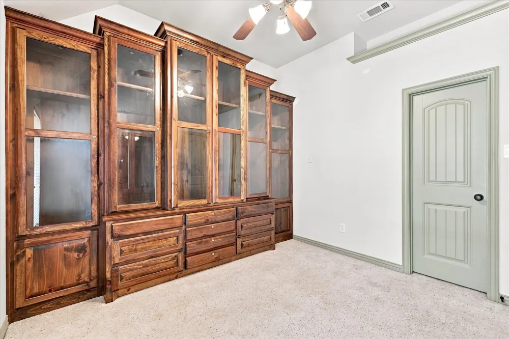100 Woodland Drive Krugerville, TX 76227
