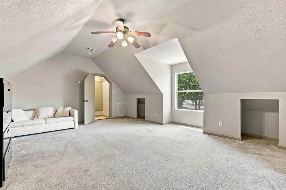 100 Woodland Drive Krugerville, TX 76227