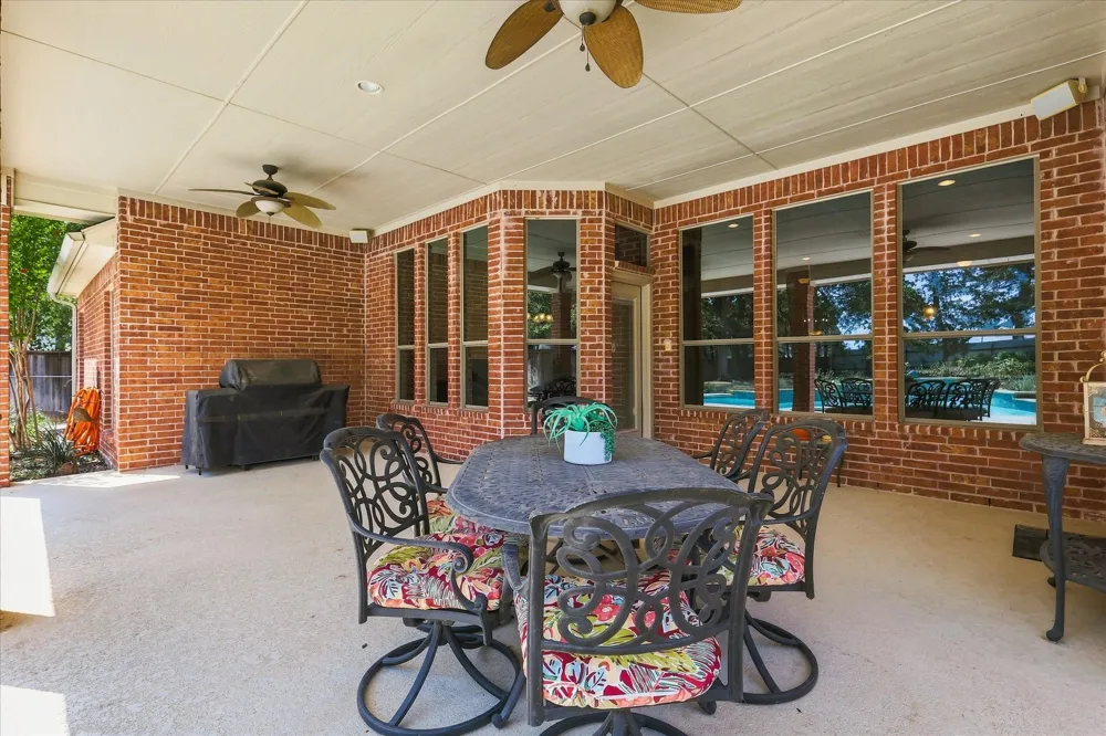 100 Woodland Drive Krugerville, TX 76227