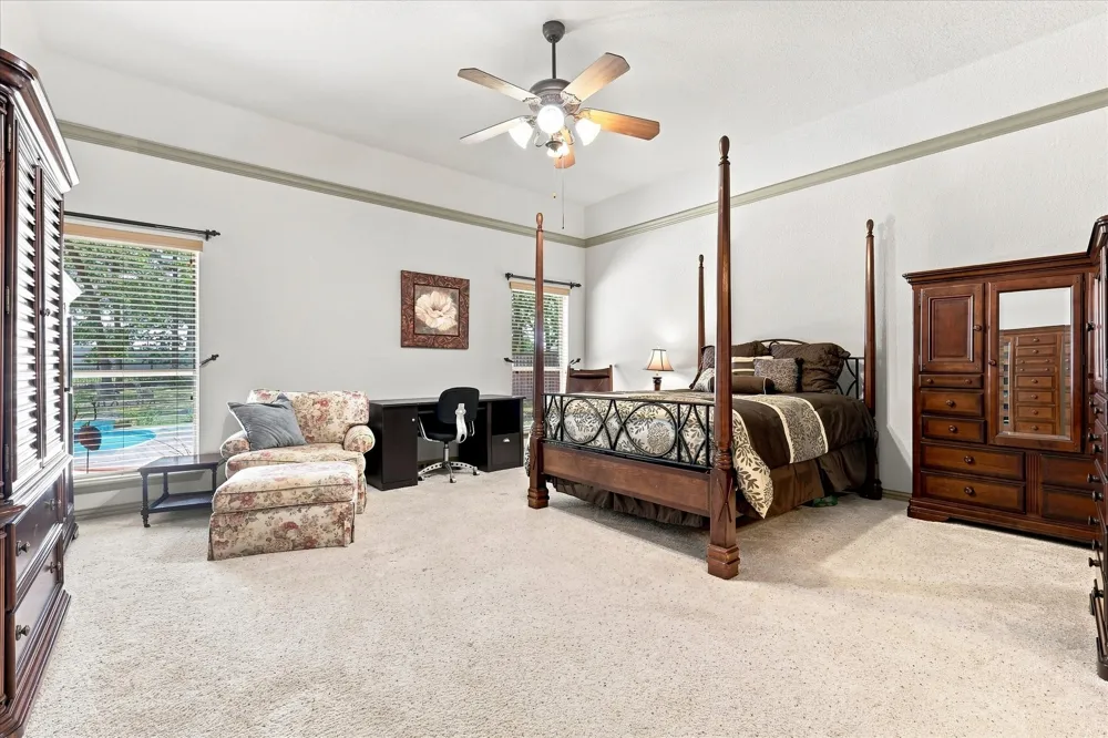 100 Woodland Drive Krugerville, TX 76227