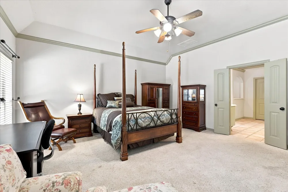 100 Woodland Drive Krugerville, TX 76227